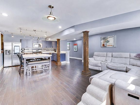 5th image of 2314 W Farwell Ave #Gw