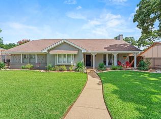 2605 Collard Rd, Arlington, TX 76017