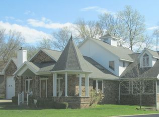 10 Audubon Dr, Jacksonville, IL 62650