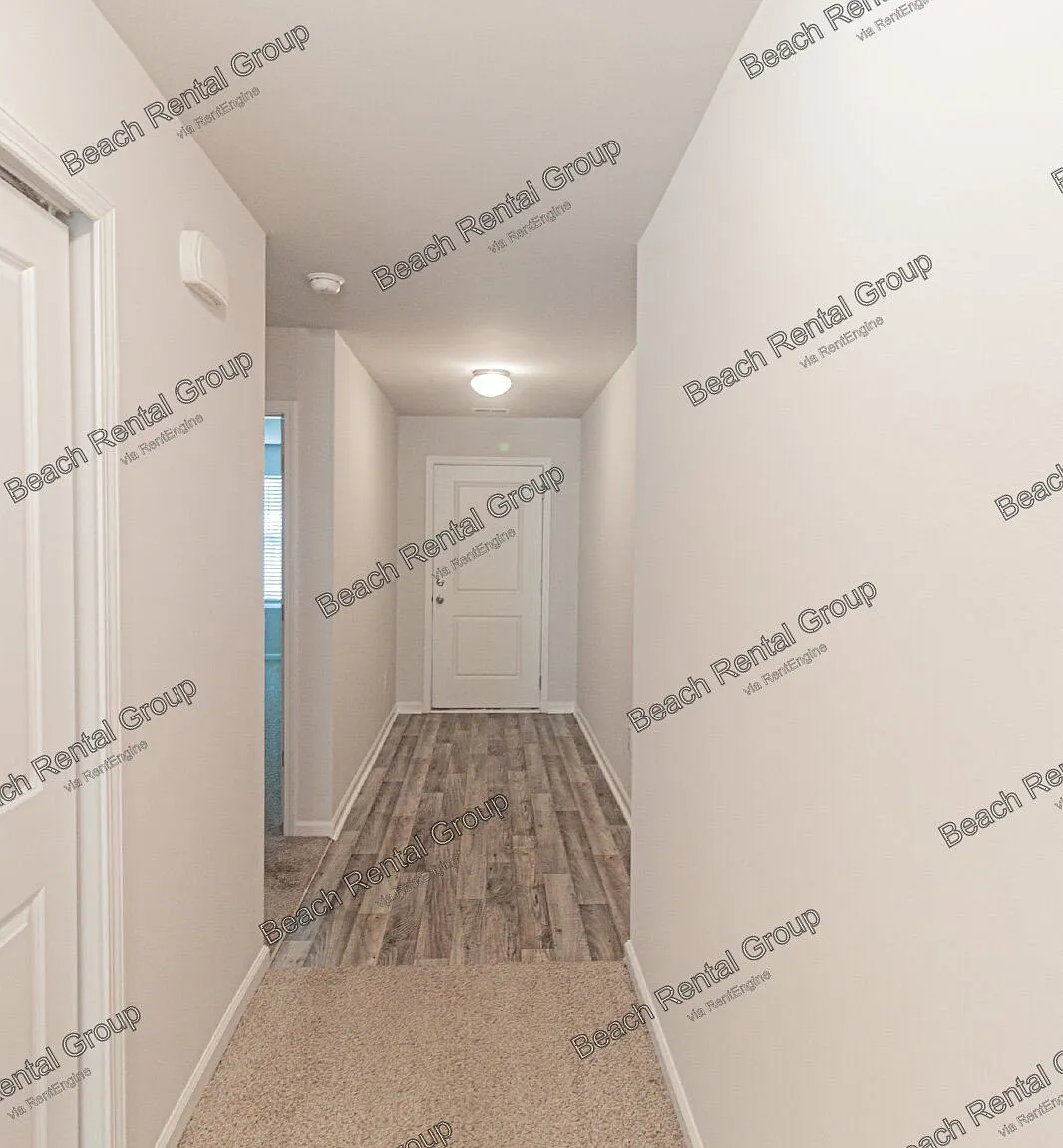 3 bed, 2.0 bath, 1600 sqft, $1,900 — Photo 4