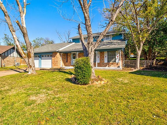 2nd image of 5817 Chadsford Ct