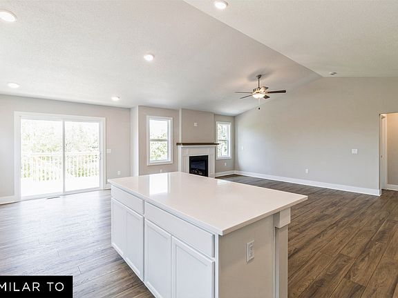 4th image of 5626 NE Briarwood Dr