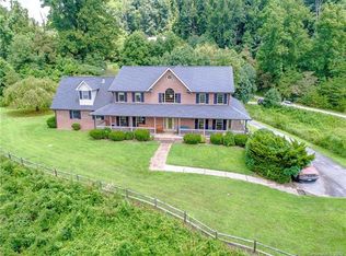 137 Goin Lukes Way, Canton, NC 28716