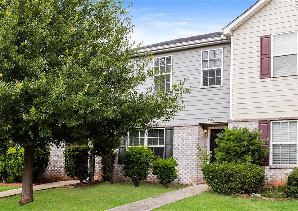 1st image of 1515 Hydrangea Ln