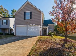 3713 Cyrus St, Raleigh, NC 27610