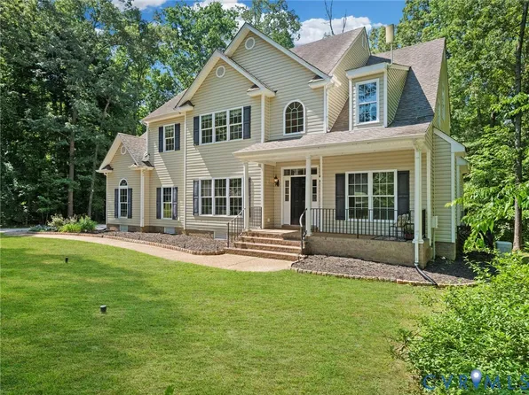 1460 Olde Second Dr, Powhatan, VA 23139