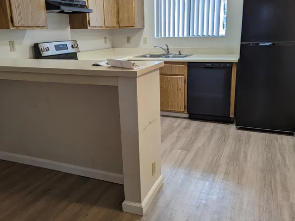 5451 Lauretta St APT 4, San Diego, CA 92110