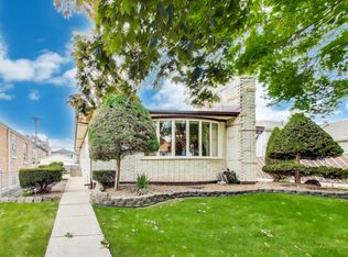5215 S Meade Ave, Chicago, IL 60638