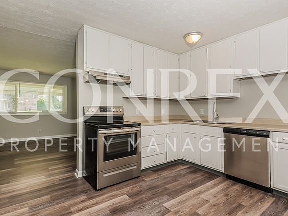 4th image of 57 W Goodman Dr
