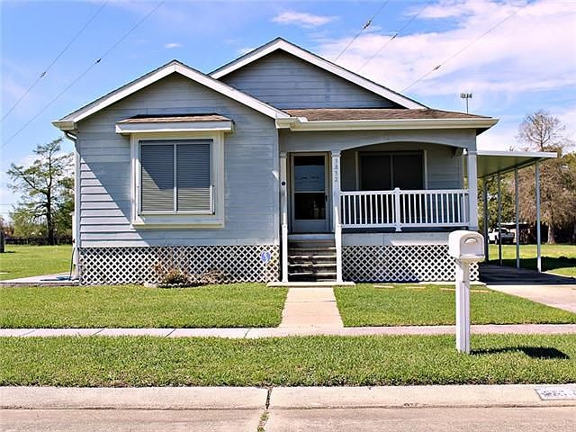 1st image of 3832 Plaza Dr
