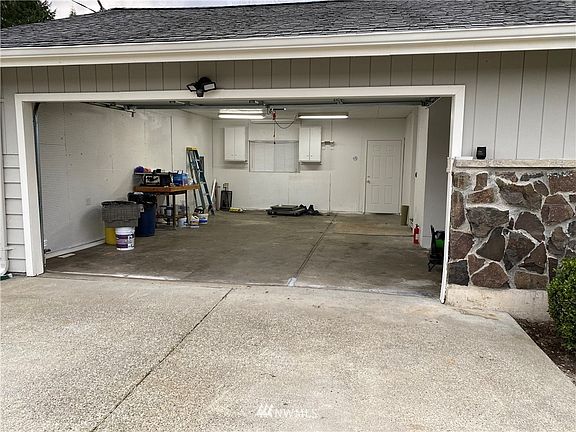 2nd image of 4053 324th Ave SE