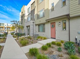 26980 Tanager Ln, Valencia, CA 91381