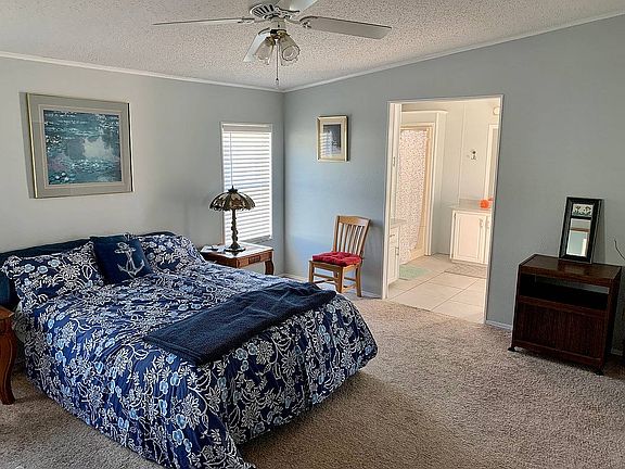 4th image of 85 Misty Falls Dr