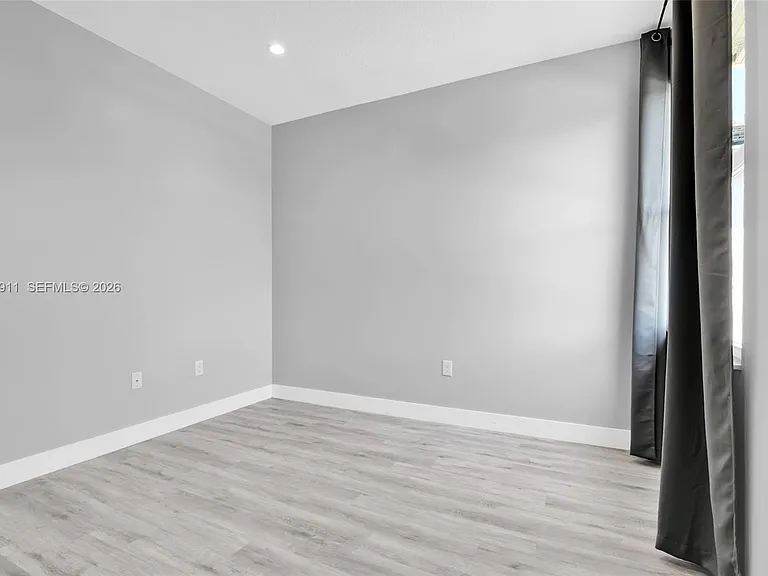 9799 Salty Bay Dr — Photo 30
