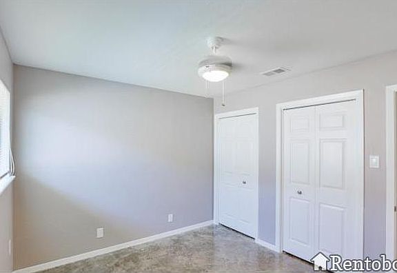5th image of 3422 Willowrun Dr APT B