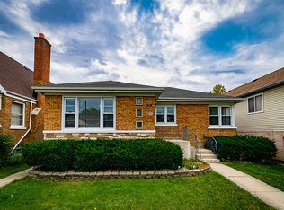 7331 W 61st Pl, Summit, IL 60501