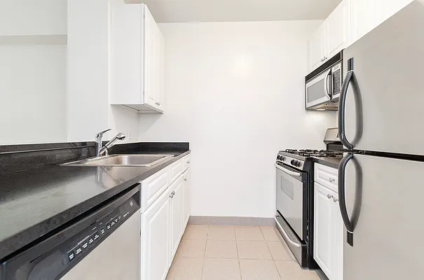 Rented by REAL New York | media 22