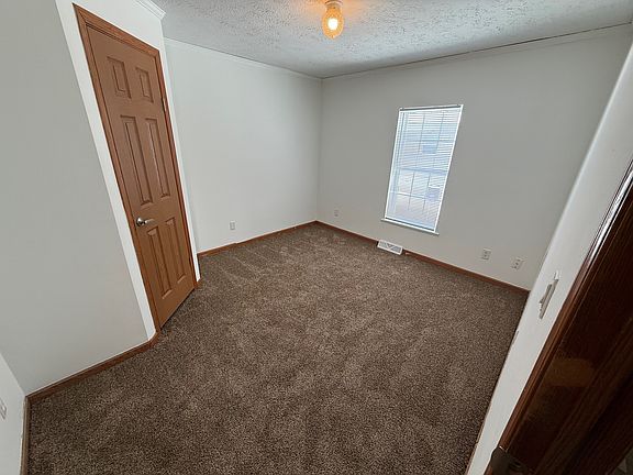 3rd image of 1752 Knollwood Bnd #43