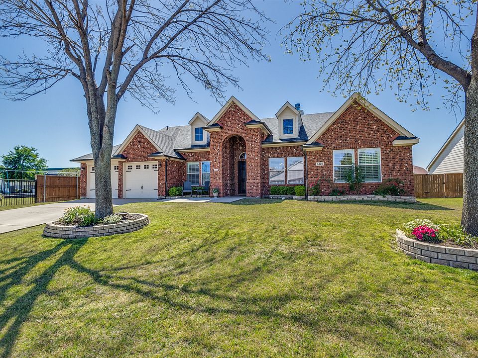 1st image of 3420 Mustang Dr