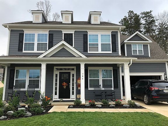 2nd image of 706 Belle Grove Dr