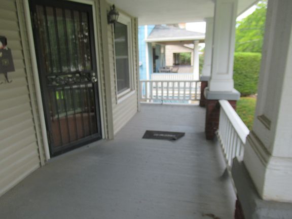 5th image of 1520 Ridgewood Ave #1