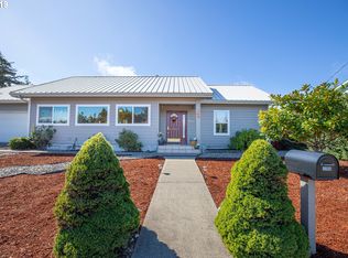 1260 Fenwick St, Coos Bay, OR
