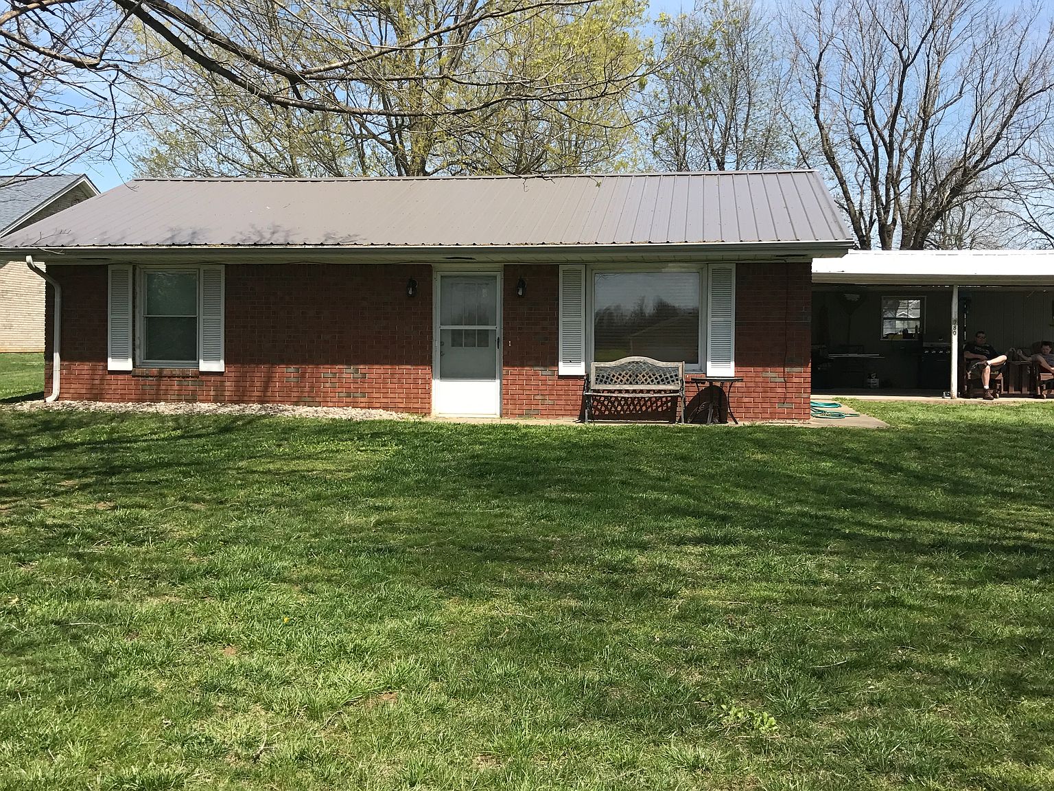 780 E Main St, Cecilia, KY 42724 | Zillow