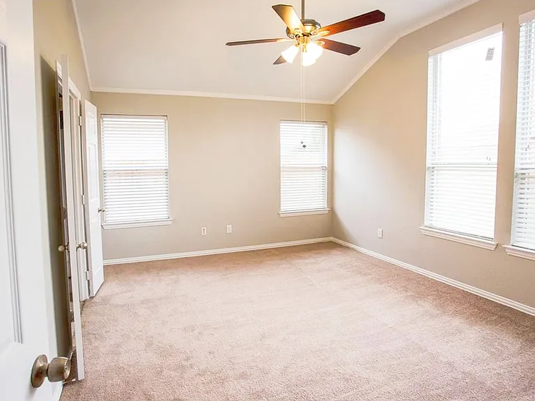 1006 Port Aransas Dr — Photo 8