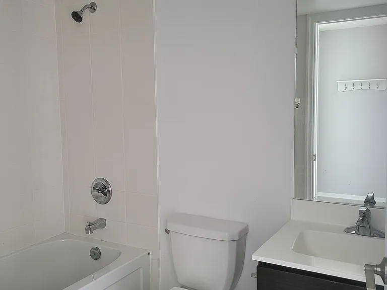 275 Yorkland Rd #1209 — Photo 11