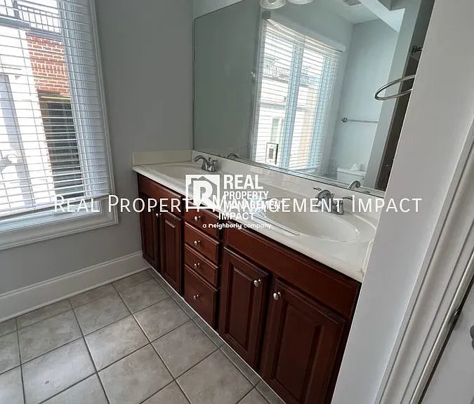 400 W Rosemary St #403 — Photo 19