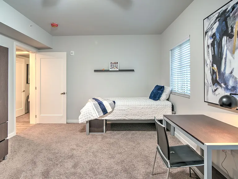 EXPERIENCE The Den & ALL it has to Offer! Now leasing for June 2026! — Photo 18