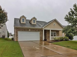 909 Roxburgh Ave, Rock Hill, SC 29732