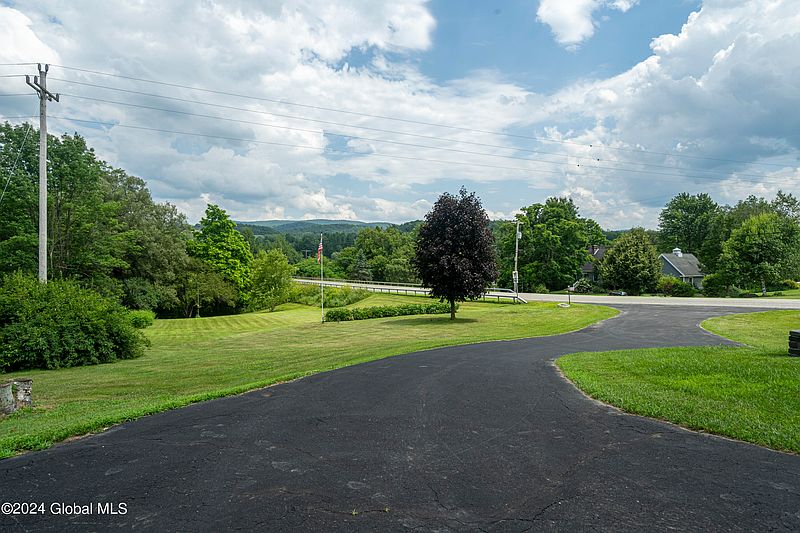 4th image of 15 County Route 29