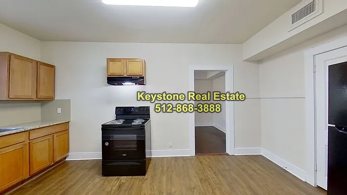 1607 S Austin Ave #B — Photo 16