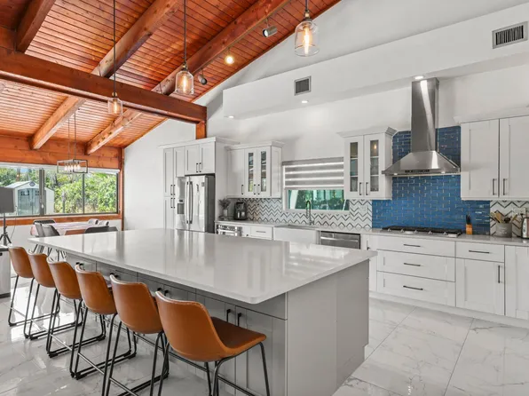 6031 NW 4th Avenue, Boca Raton, FL 33487