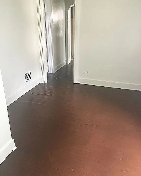1st image of 254 Saint Lawrence Ave #1
