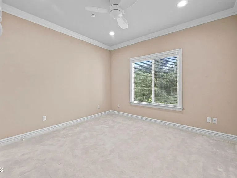 3263 New York Dr — Photo 57