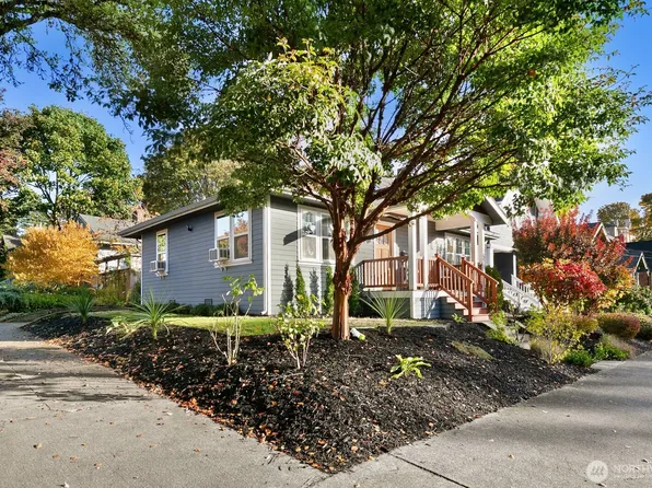 3202 E Terrace St, Seattle, WA 98122