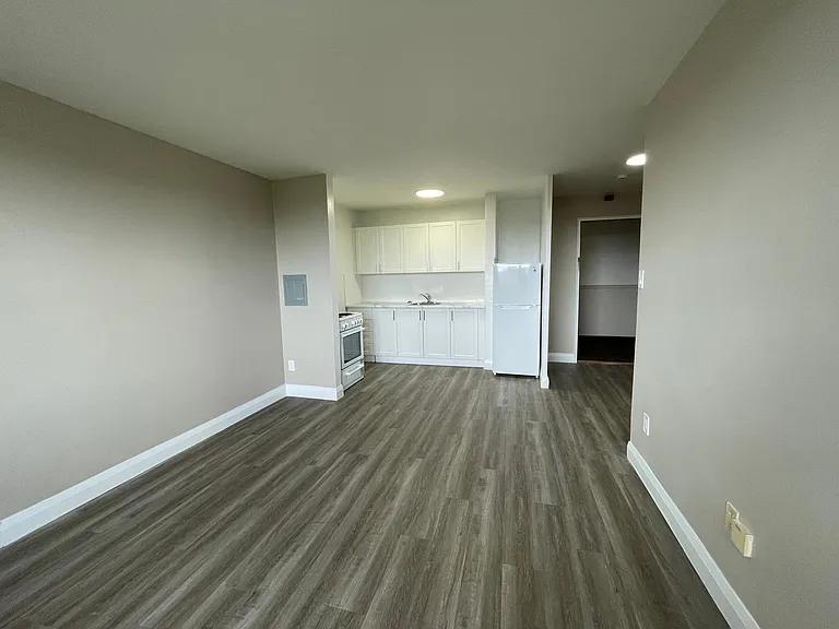 50 Eccleston Dr — Photo 4