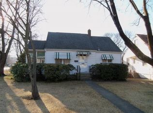 72 Durham St, Pompton Lakes, NJ 07442