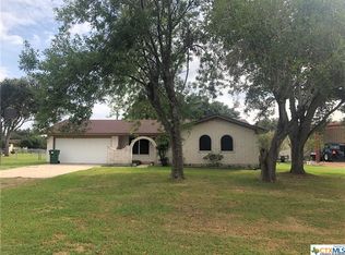 710 Duck Dr, Victoria, TX 77905