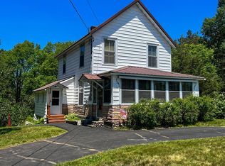 35 Trudeau Rd, Saranac Lake, NY 12983