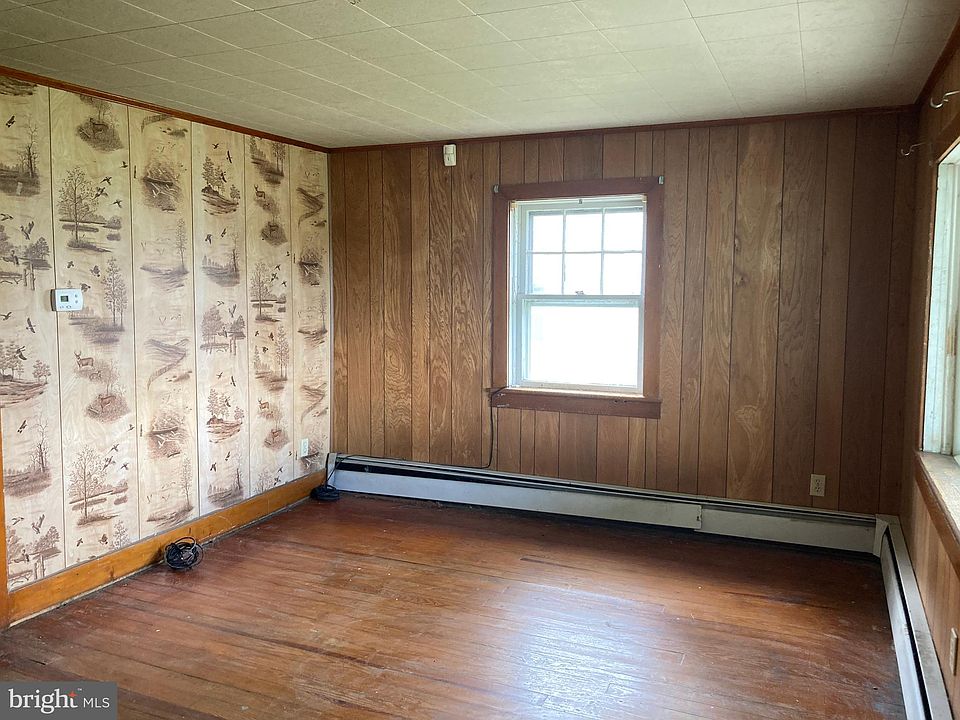 125 E Main St, Walnut Bottom, PA 17266 Zillow