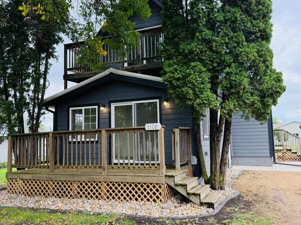 1108 Main Ave, Lake Norden, SD 57248