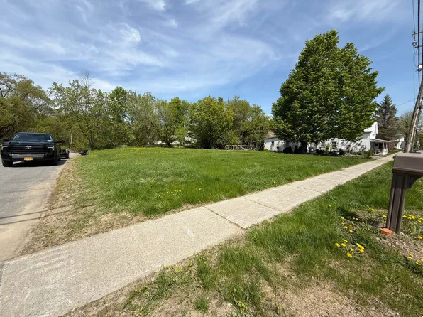 0 Church St, Champlain, NY 12919