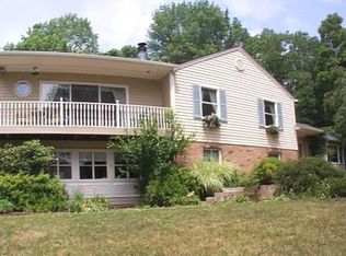 30 Anthony Rd, Glen Gardner, NJ 08826