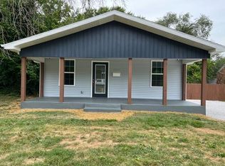 1525 N Golden Ave, Springfield, MO 65802