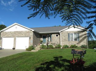 1104 Fresno Cir, Stockton, MO 65785