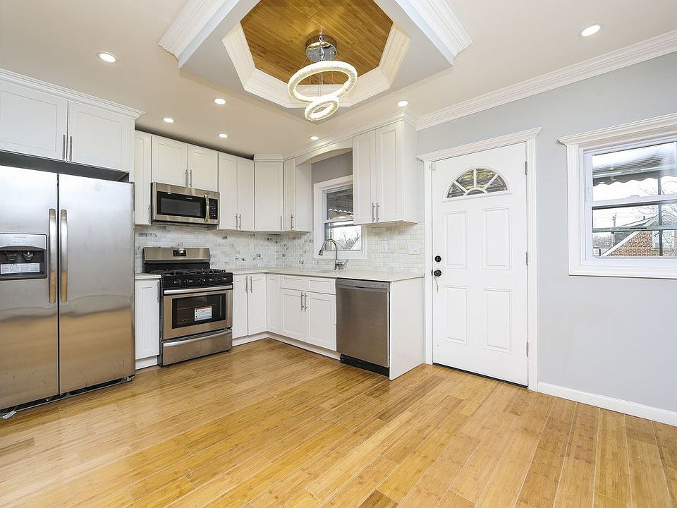 1st image of 11443 199th St