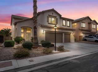 8115 Chestnut Glen Ave, Las Vegas, NV 89131
